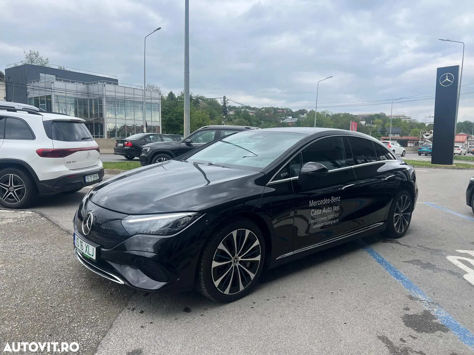 Mercedes-Benz EQE 350 4MATIC - 12