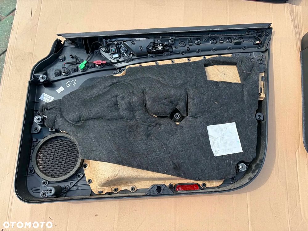 boczek drzwi VW Golf 7 5D HB KPL - 8