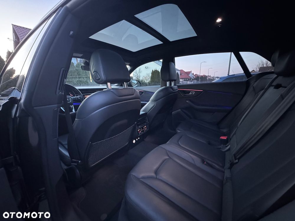 Audi Q8 SUV TFSI quattro 250 kW tiptronic S line business - 31