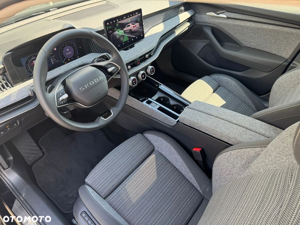 Skoda Superb 1.5 TSI mHEV Drive DSG - 10