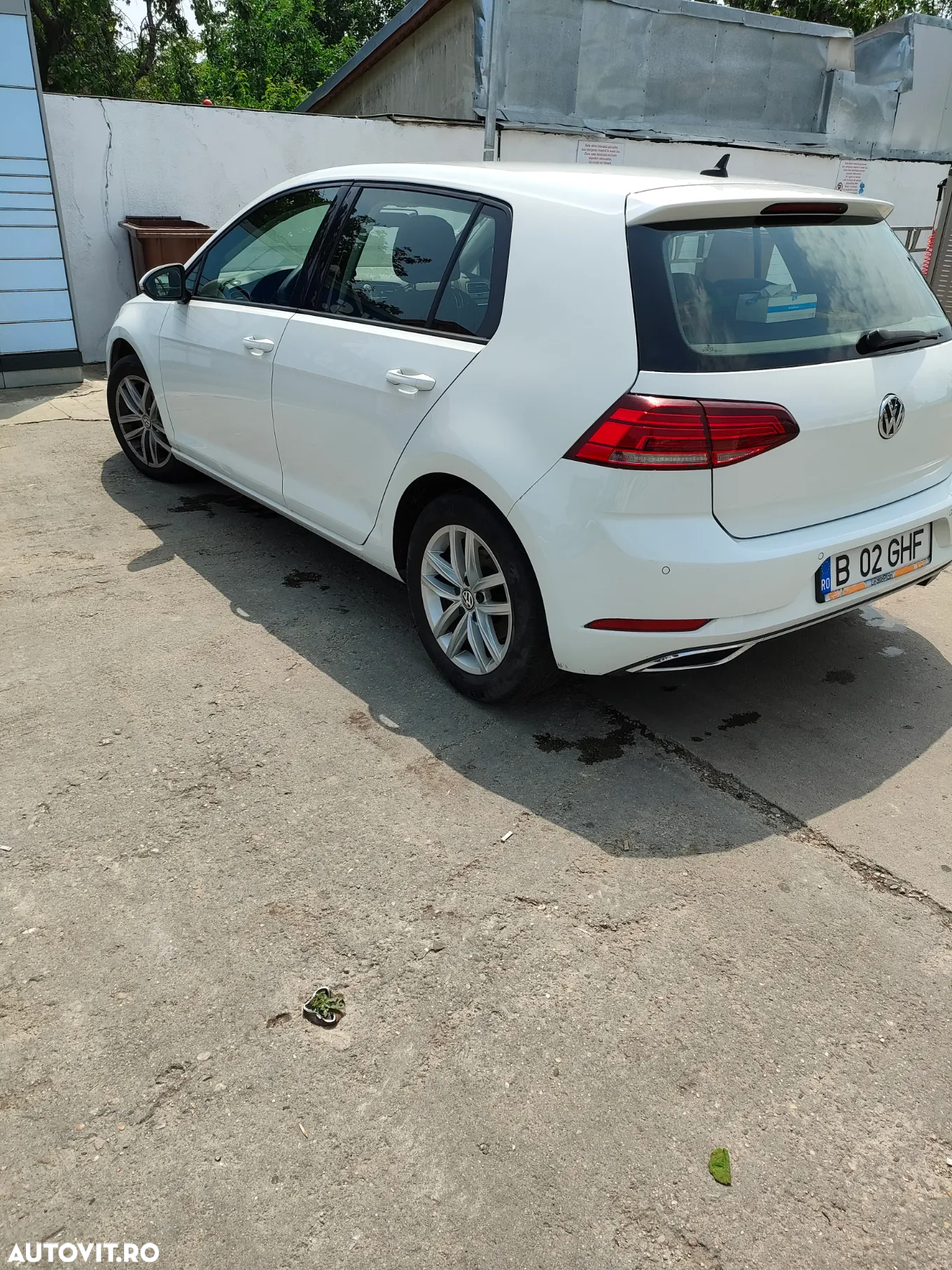 Volkswagen Golf - 3