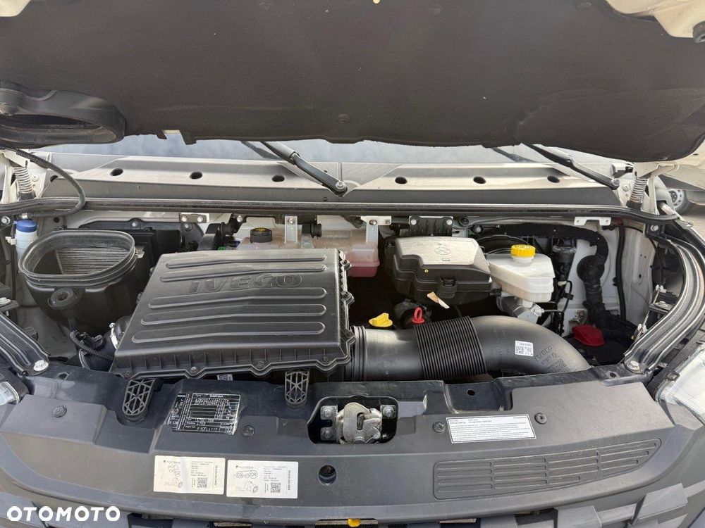 Iveco 70C18 - 10