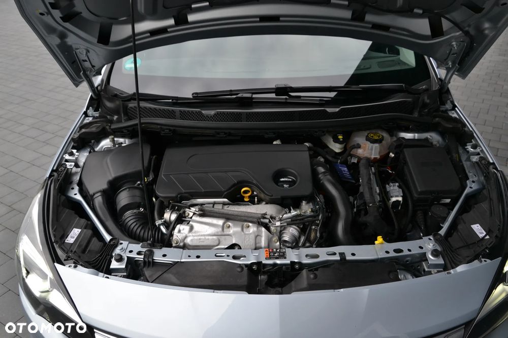 Opel Astra 1.6 CDTI Dynamic S&S - 38
