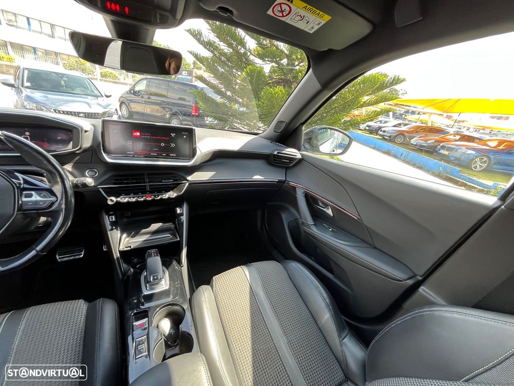 Peugeot 2008 1.5 BlueHDi GT Pack EAT8 - 55