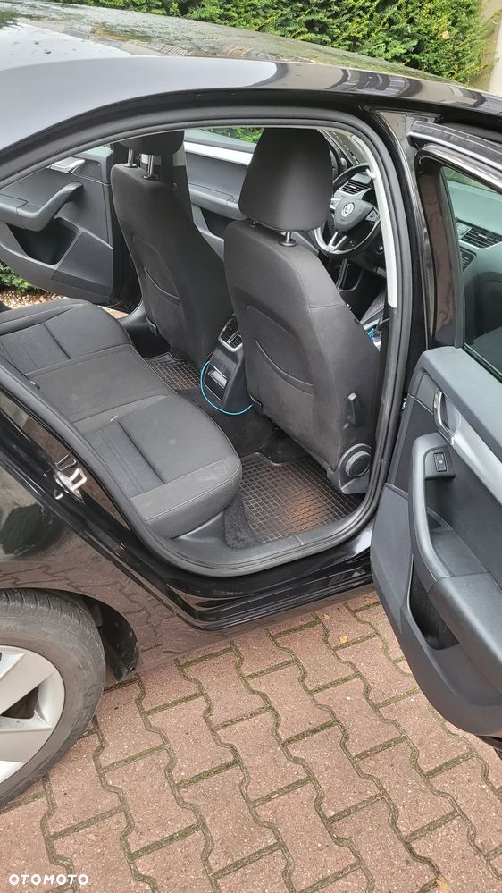 Skoda Octavia 1.6 TDI Ambition - 10