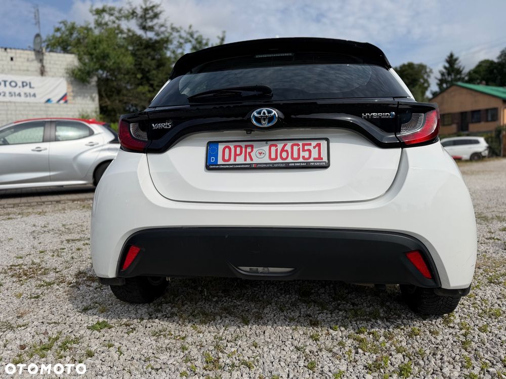 Toyota Yaris Hybrid 100 Premium EU6 - 9
