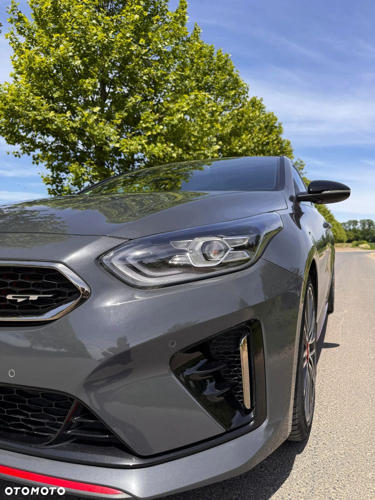 Kia ProCeed 1.6 T-GDI GT DCT - 3