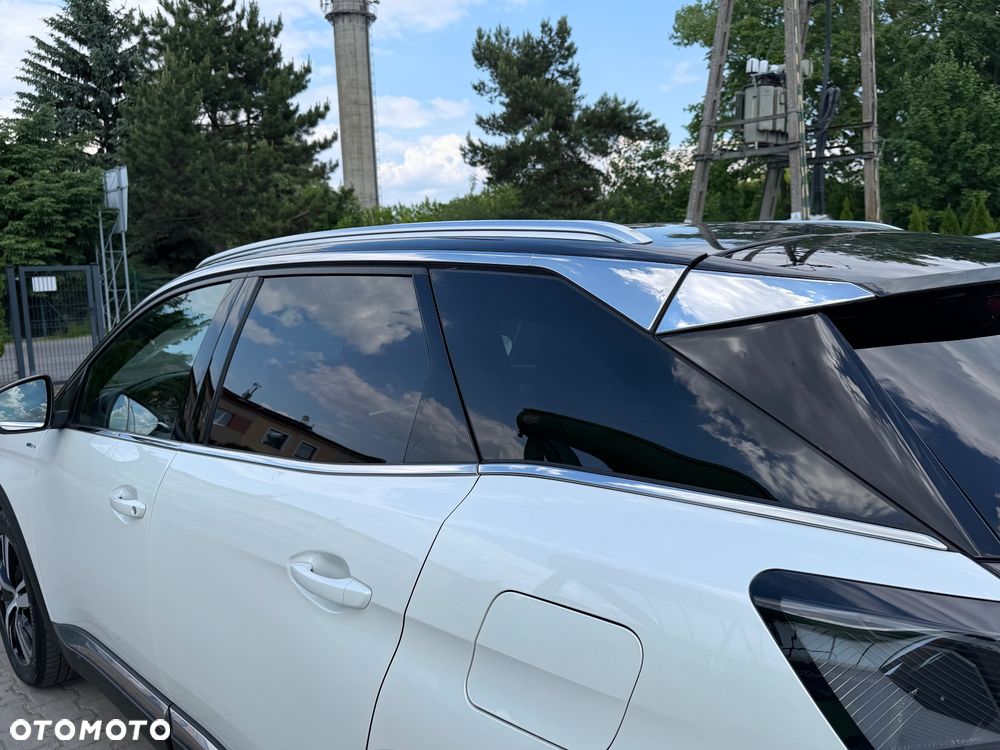 Peugeot 3008 1.6 PureTech HYbrid Allure S&S EAT8 - 38