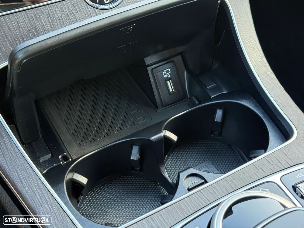 Mercedes-Benz C 300 de AMG Line - 12