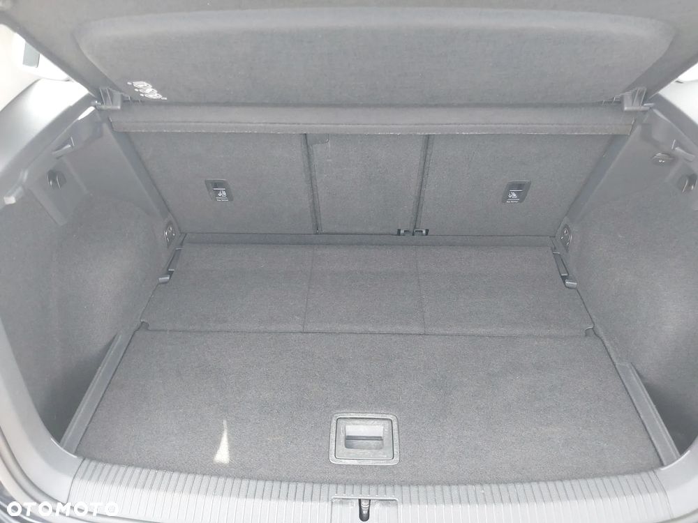 Volkswagen Golf Sportsvan SV 1.6 TDI BMT Highline - 25