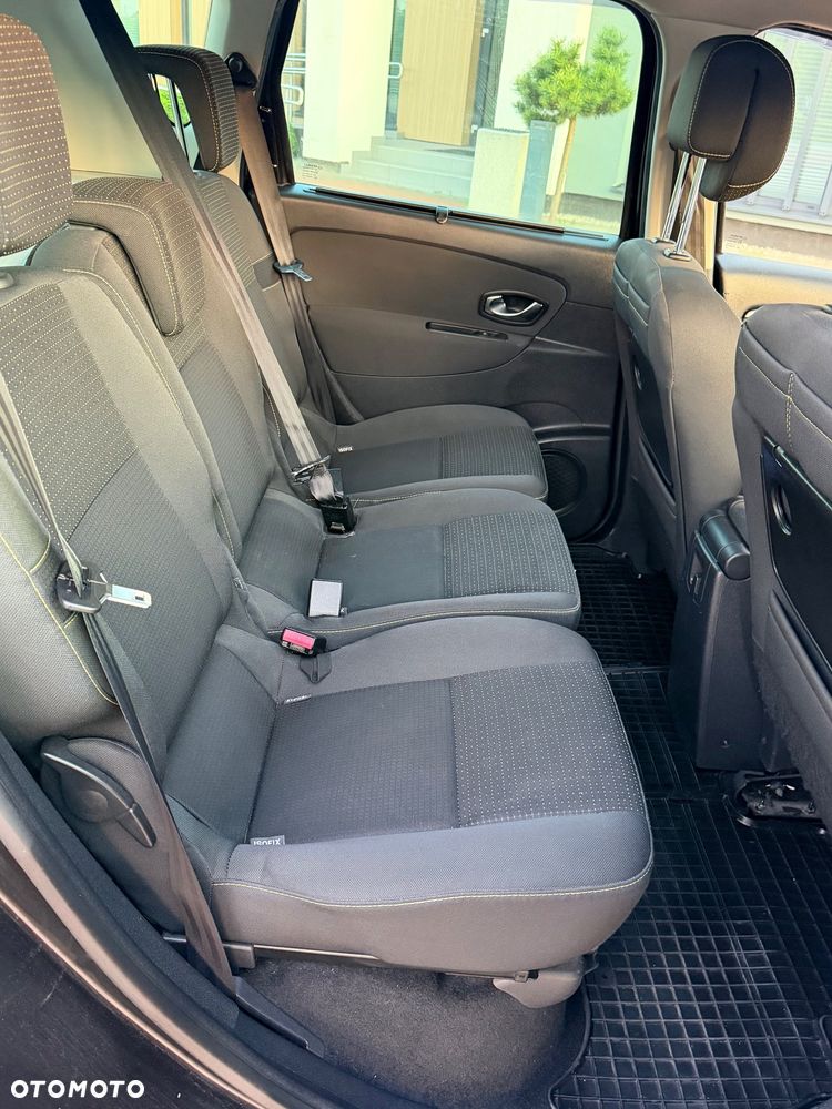 Renault Scenic 1.9 dCi Expression - 11