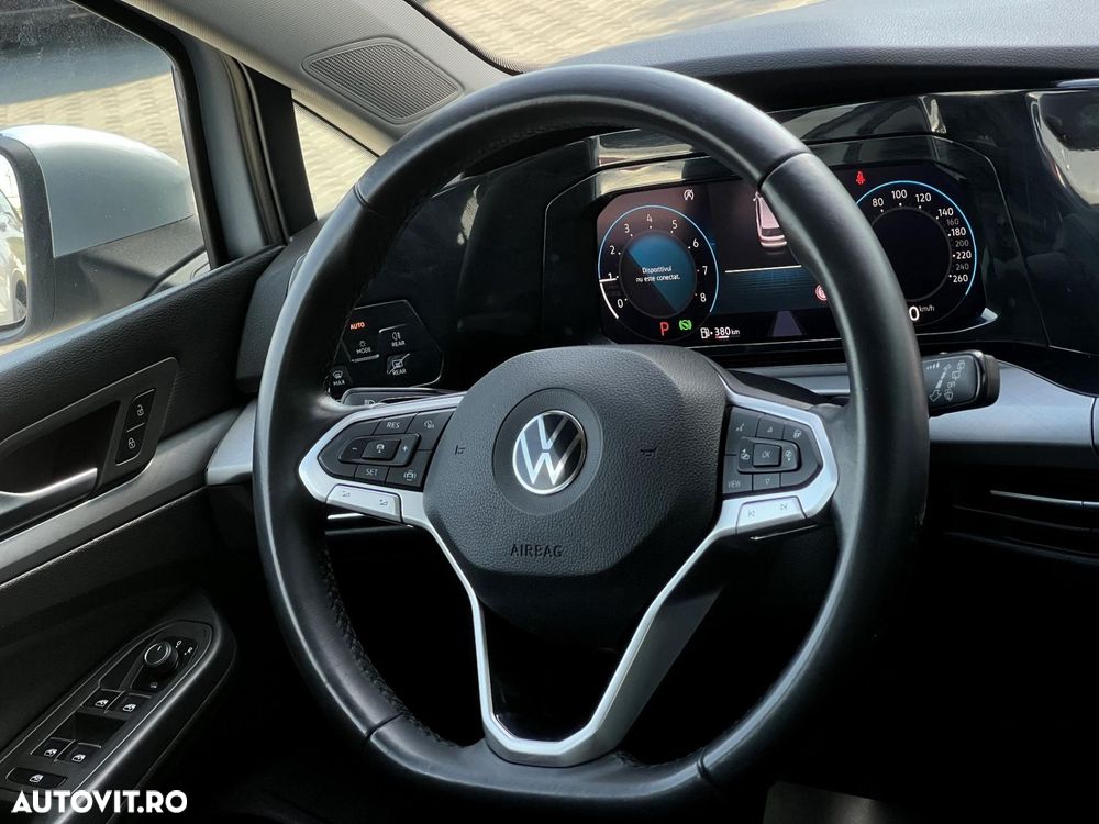 Volkswagen Golf - 12