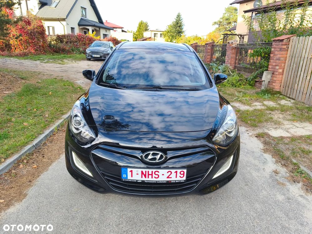 Hyundai i30 1.6 CRDi Fifa World Cup Edition - 15