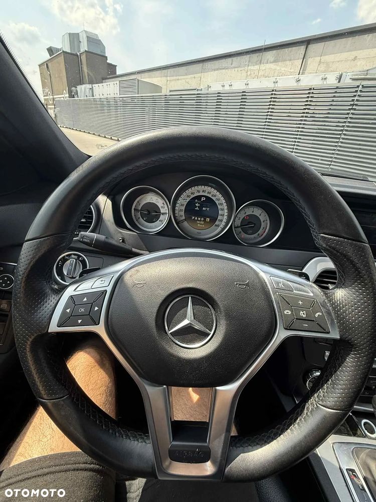 Mercedes-Benz Klasa C 250 T (BlueEFFICIENCY) 7G-TRONIC - 11