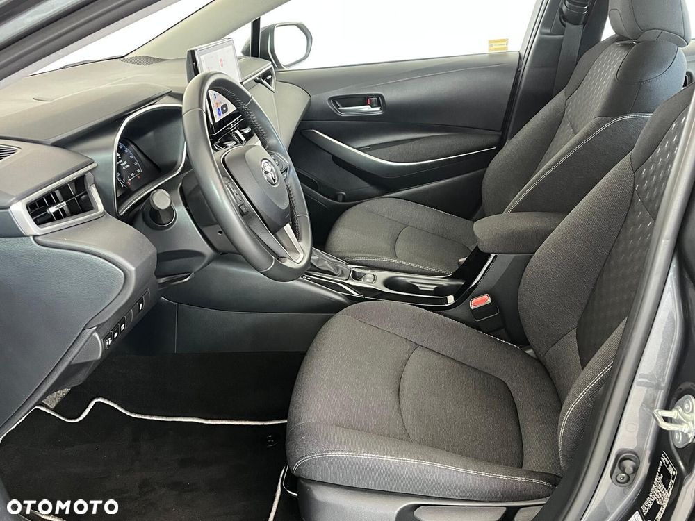 Toyota Corolla 1.8 Hybrid Comfort - 18