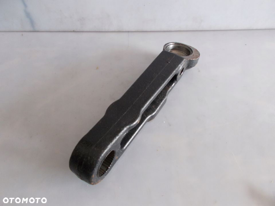 WAHACZ GÓRNY IVECO DAILY 2000-2014 65C - 1