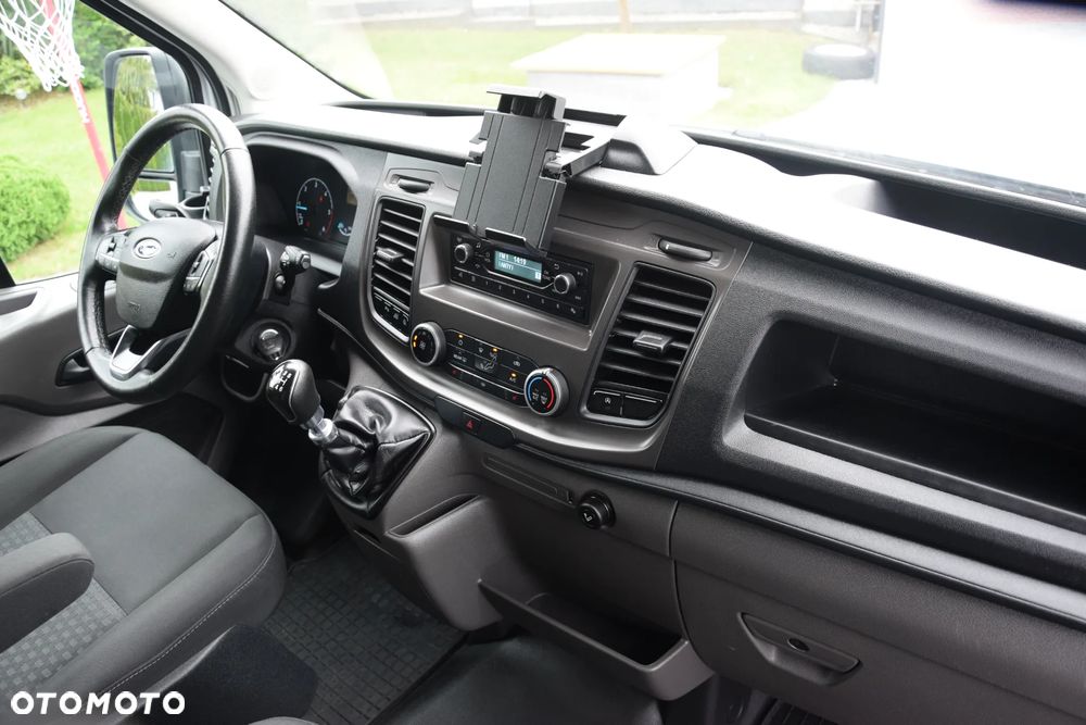 Ford Transit - 8