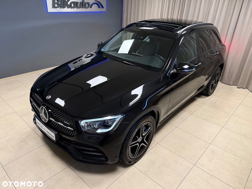 Mercedes-Benz GLC 200 4Matic 9G-TRONIC AMG Line Plus - 2