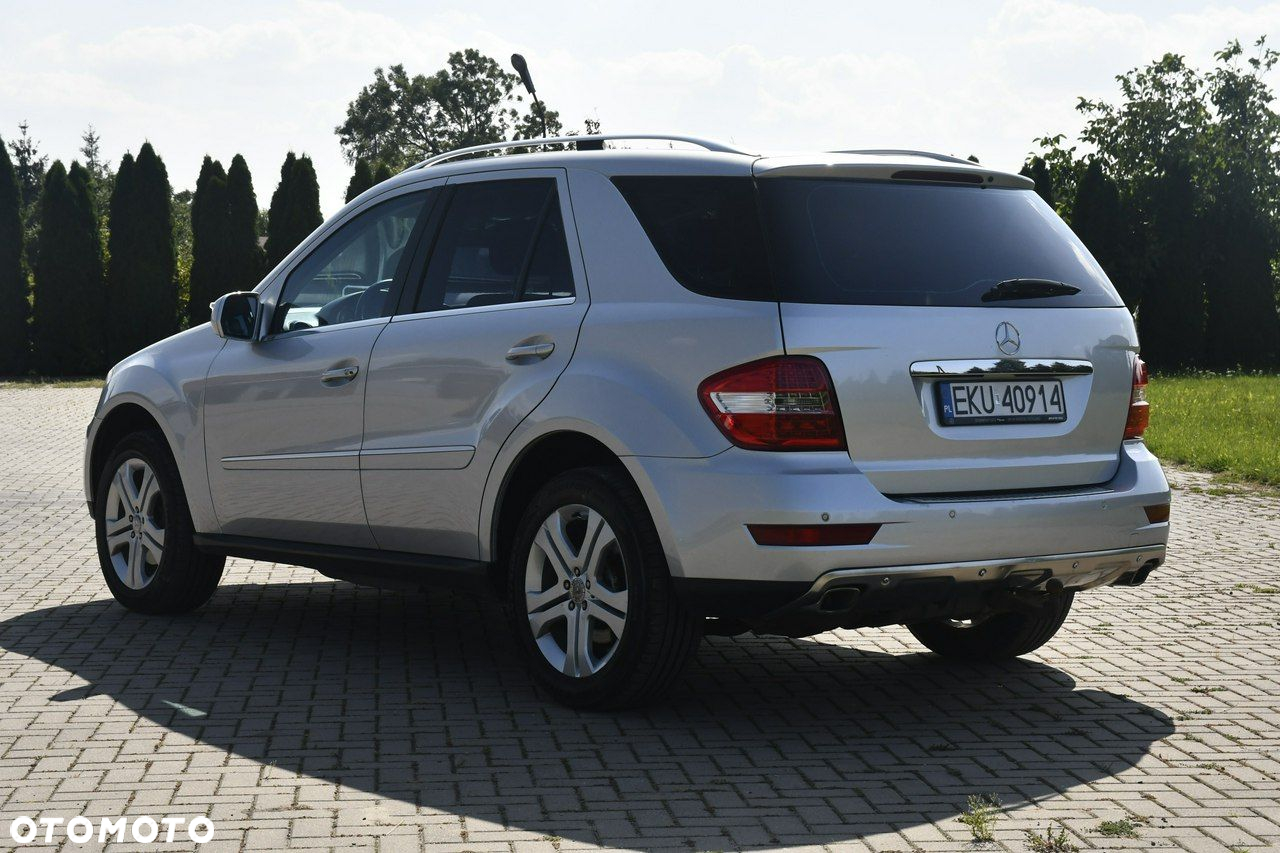 Mercedes-Benz ML - 8