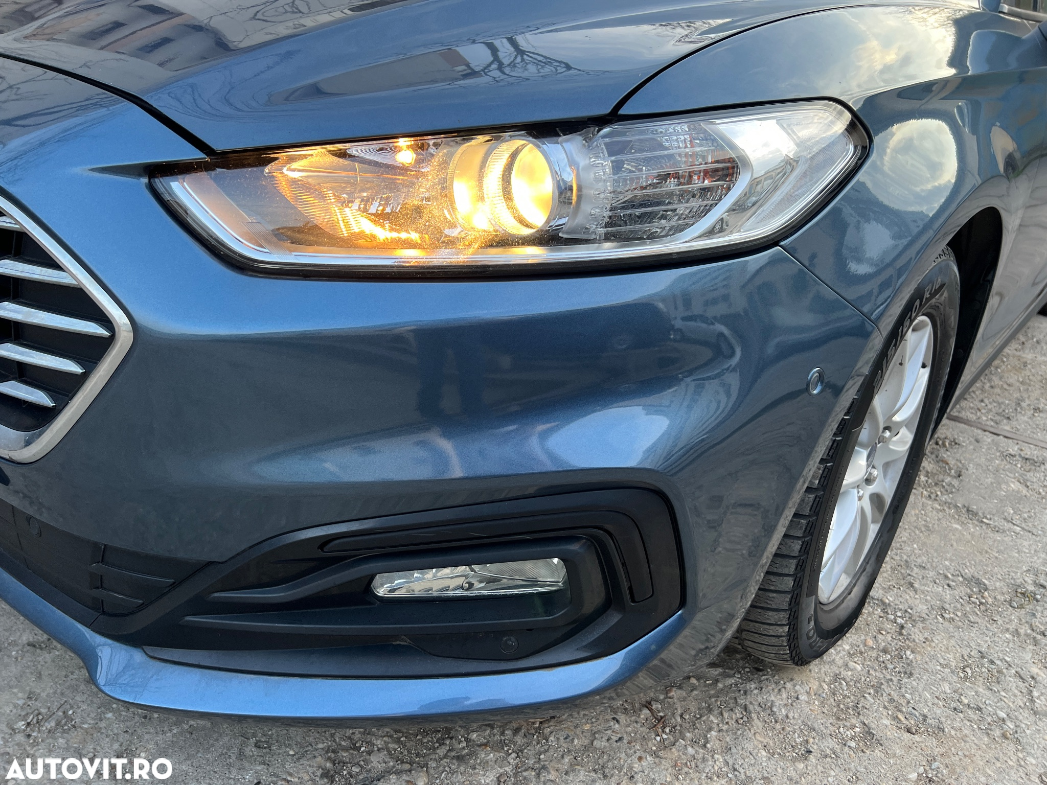 Ford Mondeo 2.0 TDCi Powershift Business - 21