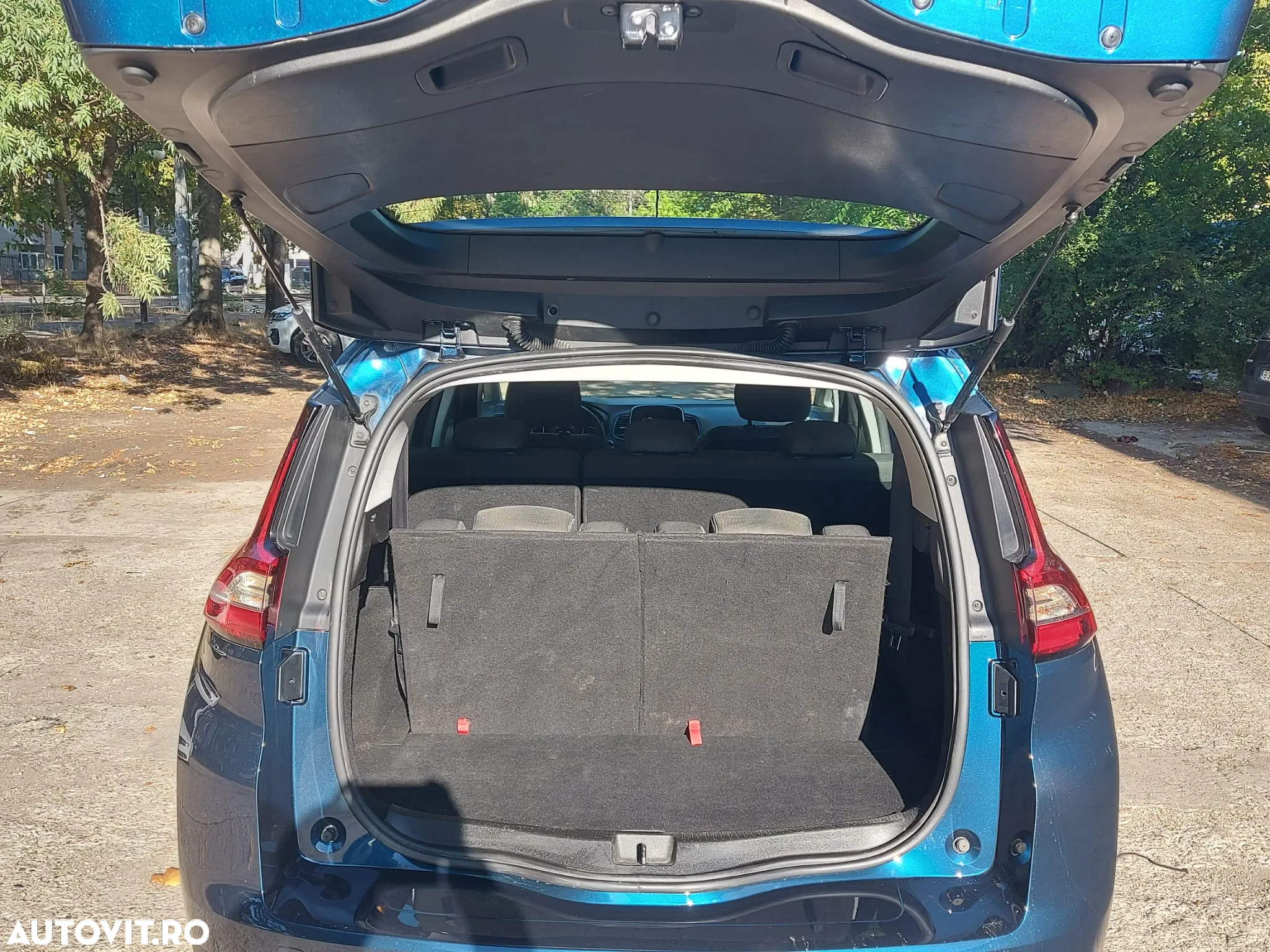 Renault Scenic ENERGY dCi 110 Start & Stop Expression - 21