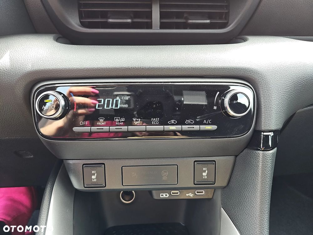 Mazda 2 - 16