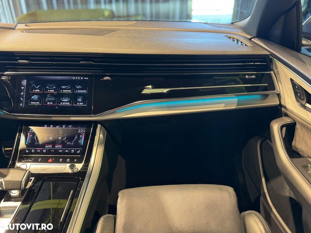 Audi SQ8 - 23