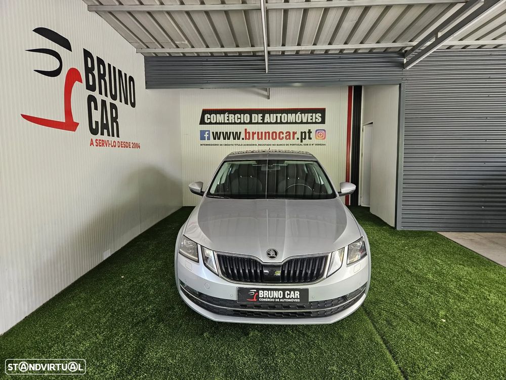Skoda Octavia 1.6 TDI Ambition - 2