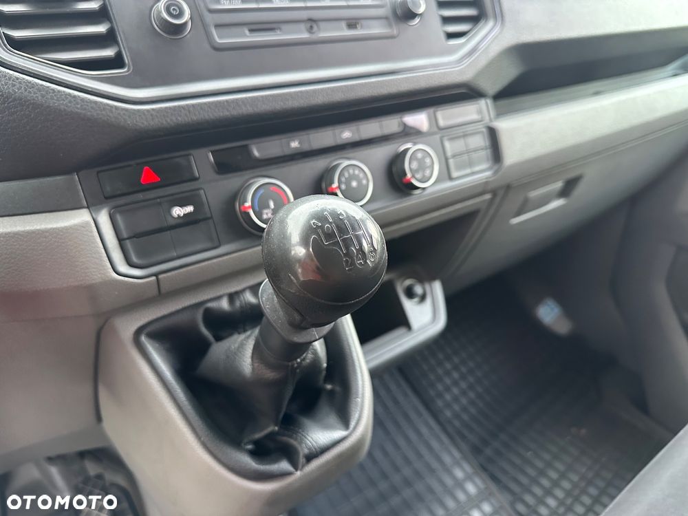 Volkswagen Crafter - 29