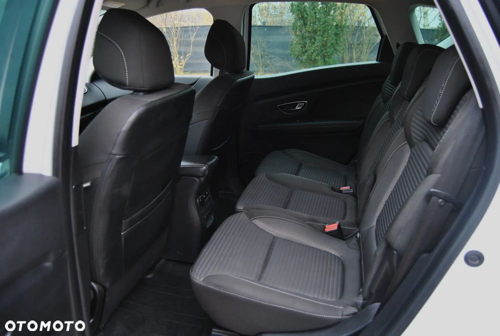 Renault Scenic BLUE dCi 120 BUSINESS EDITION - 6