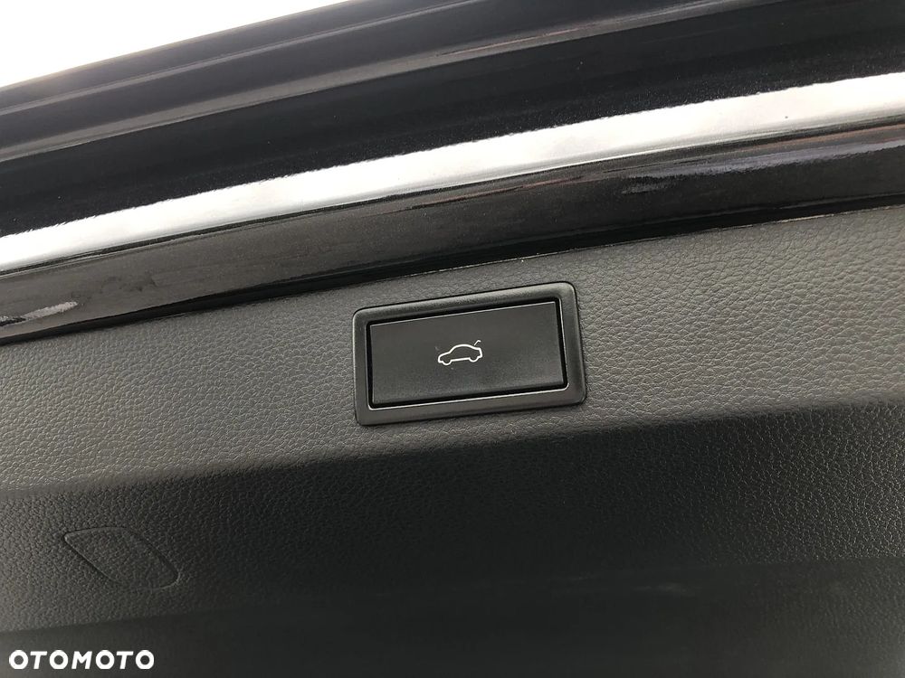 Skoda Karoq 1.5 TSI ACT 4x2 Sportline DSG - 31