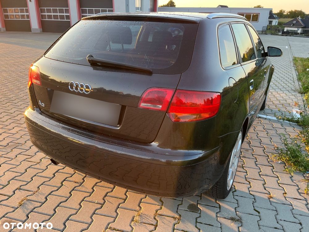 Audi A3 Sportback 1.6 Ambition - 8