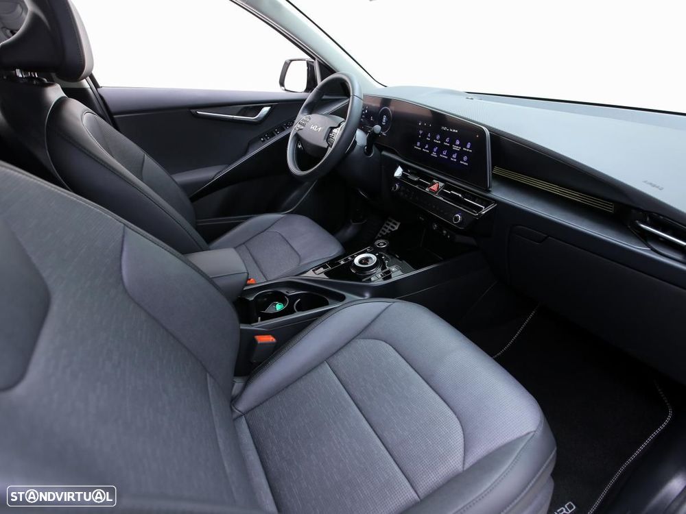 Kia Niro EV 64kWh Drive - 9