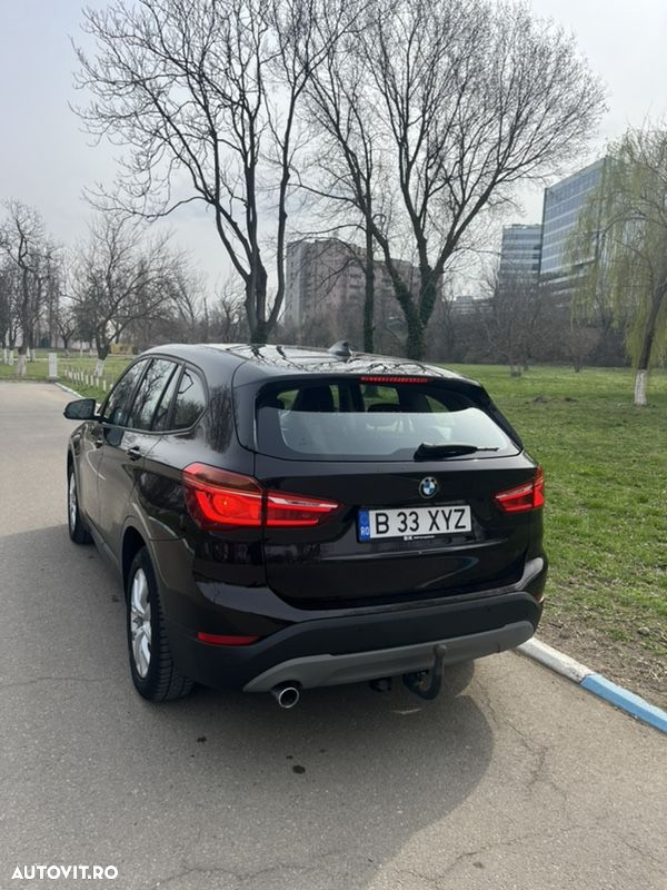 BMW X1 sDrive18d Aut. - 8