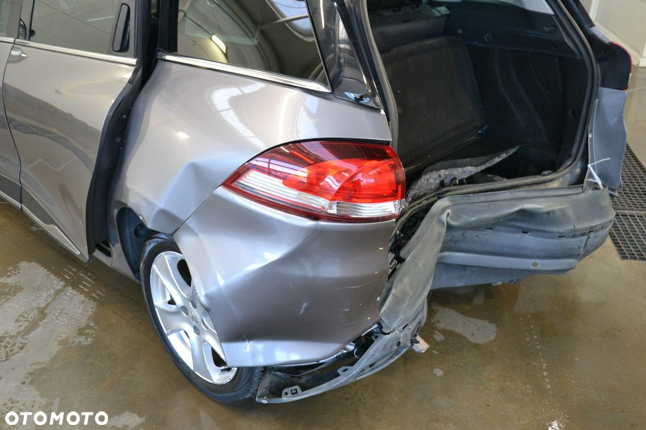 Renault Clio - 10