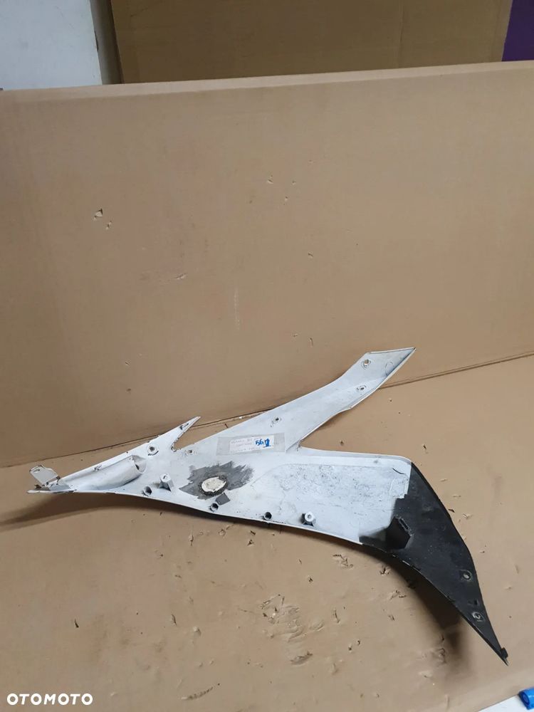 YAMAHA R1 RN12 2004 2006 owiewka prawa bok boczek - 8