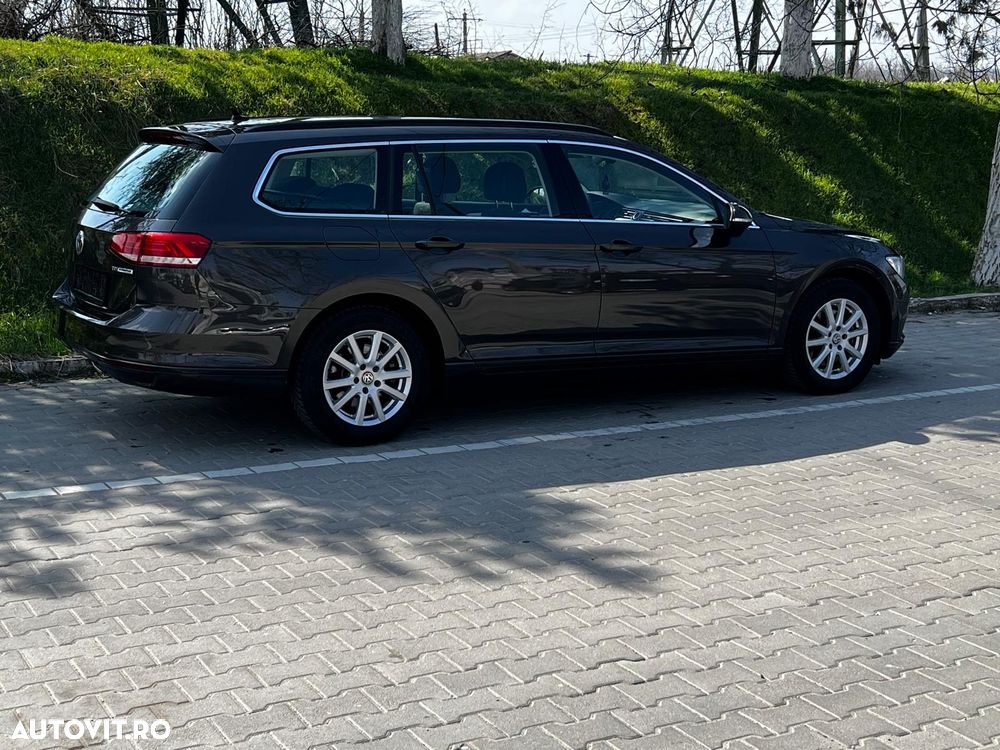 Volkswagen Passat 1.6 TDI (BlueMotion Technology) Comfortline - 11
