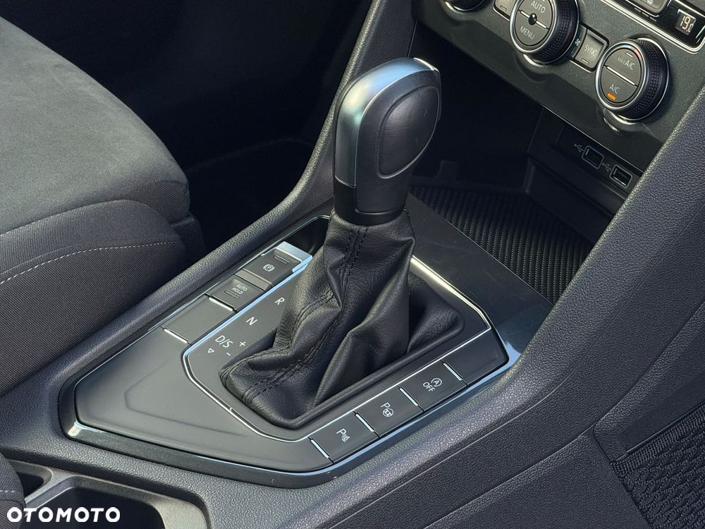 Volkswagen Tiguan 1.5 TSI EVO Comfortline DSG - 23