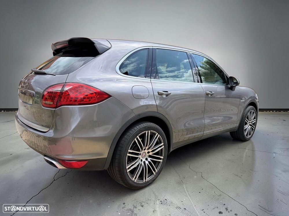 Porsche Cayenne 3.0 V6 - 5