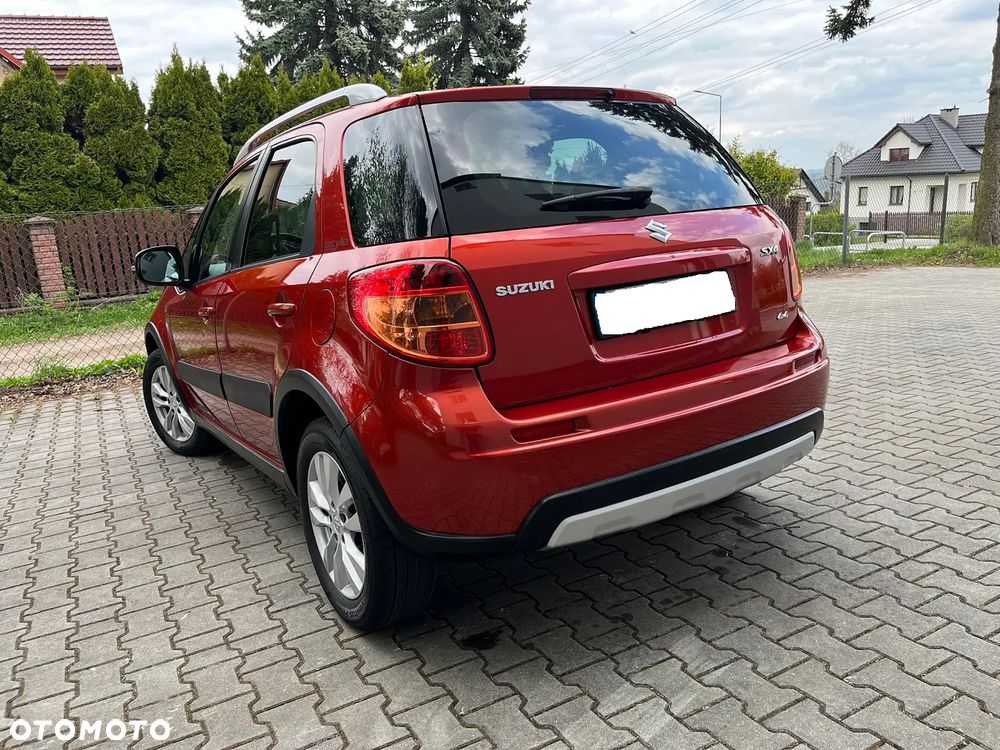 Suzuki SX4 Classic 1.6 VVT 4x4 Style - 4