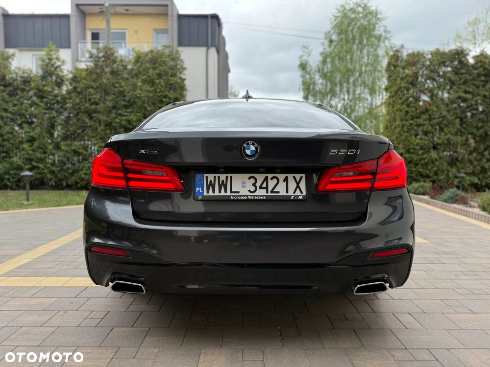 BMW Seria 5 530i xDrive M Sport Edition - 4