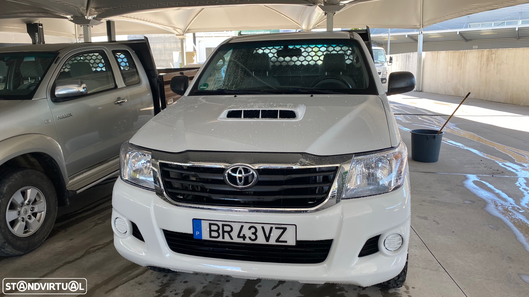 Toyota Hilux 2.5 D-4D 4WD CE AC+PM - 6