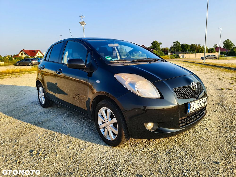 Toyota Yaris 1.3 Sol MM - 1