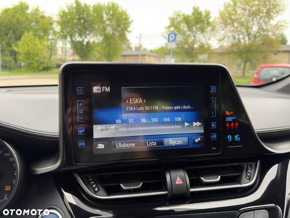Toyota C-HR 1.8 Hybrid Dynamic - 28