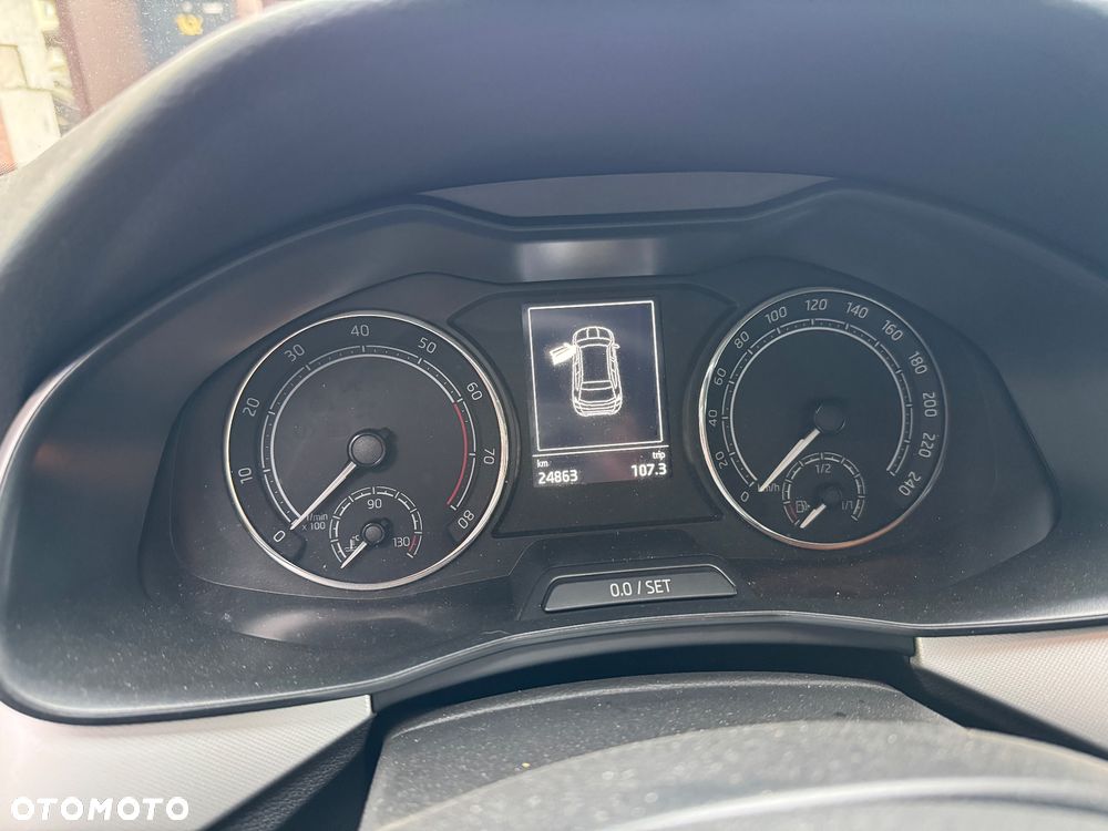 Skoda Kamiq 1.0 TSI DSG Active - 9