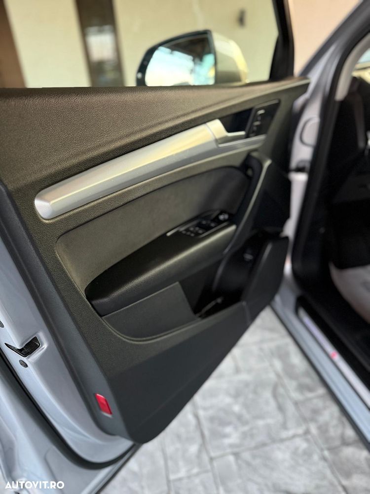 Audi Q5 40 TDI quattro S tronic MHEV S Line - 16
