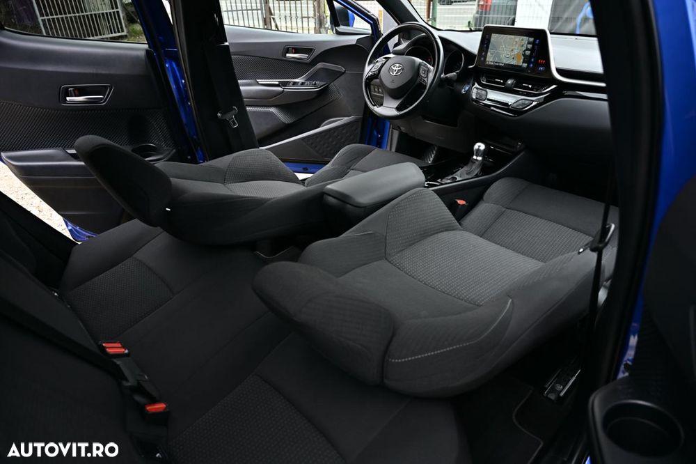 Toyota C-HR Lounge - 19