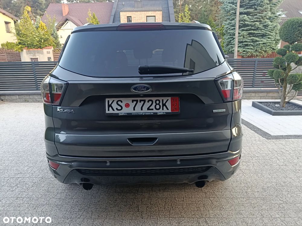 Ford Kuga 1.5 EcoBoost 2x4 ST-Line - 12