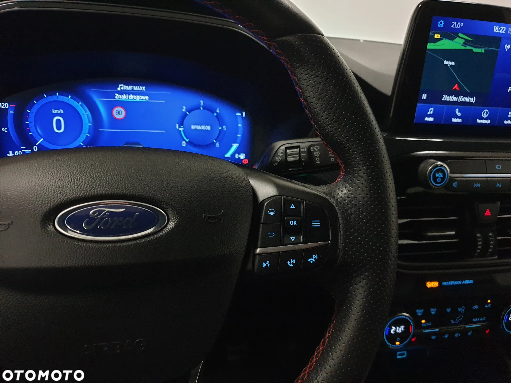 Ford Kuga 2.0 EcoBlue Hybrid ST-LINE X - 12