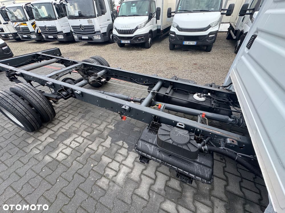 Iveco DAILY 35C18 50C15 50C17 35C14 35C15 35C17 35C18 70C17 72C15 70C18 - 9